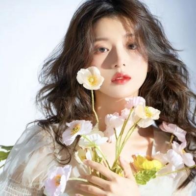 怪人开发部的黑井津小姐